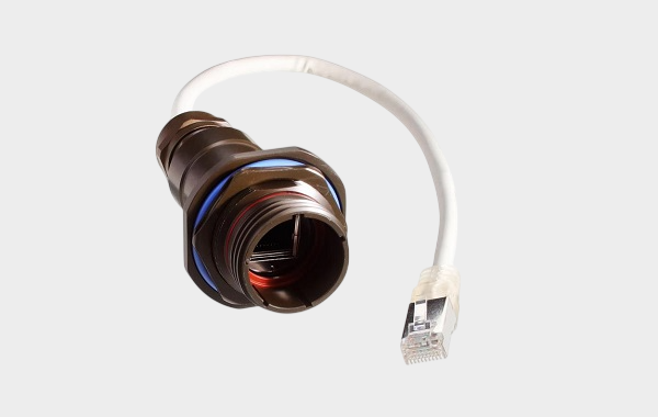 Amphenol Socapex (8) Amphenol Socapex (8)