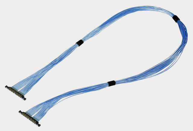 82445-100B-02-D极细同轴线束 82445-100B-02-D极细同轴线束